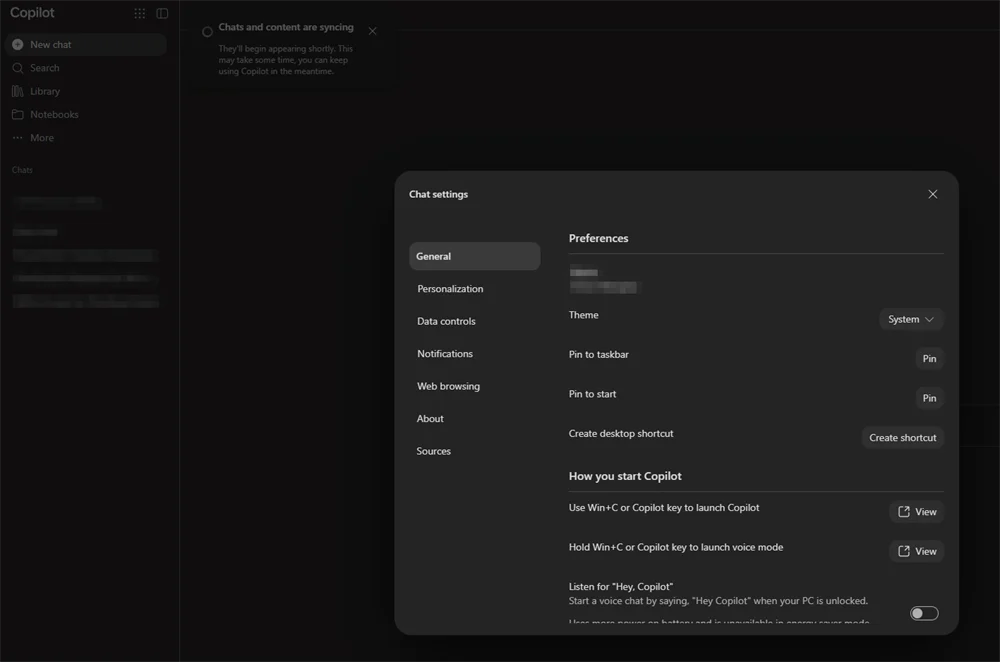 Chat settings Copilot bagian General: opsi How you start Copilot (Win+C atau tombol Copilot, tahan untuk mode suara) dan Listen for Hey Copilot dalam keadaan mati